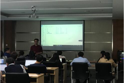 太倉大學科技園“PPT培訓講座”圓滿結(jié)束