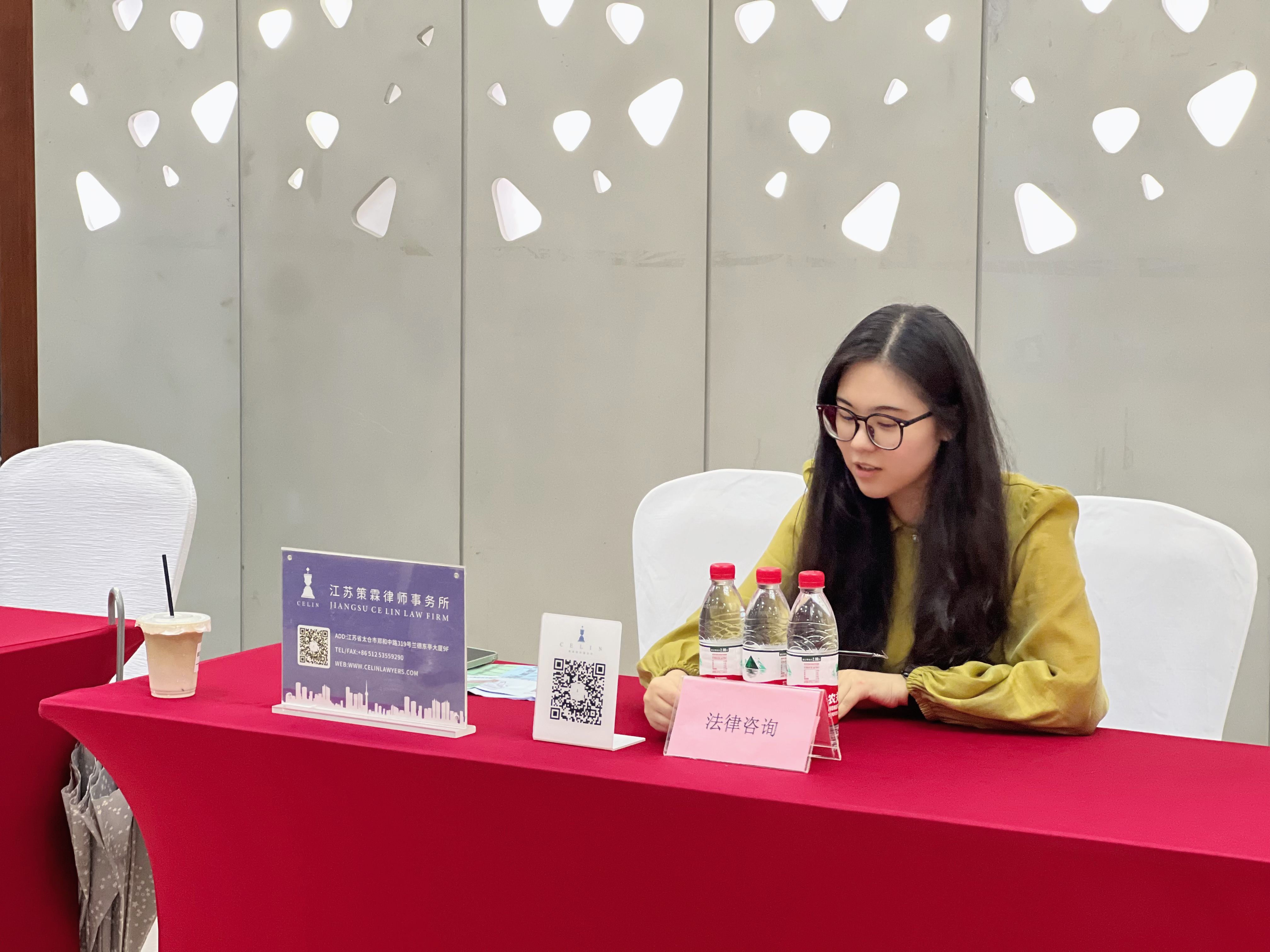 2024太倉(cāng)夏季畢業(yè)生招聘會(huì)圓滿(mǎn)落幕：風(fēng)雨無(wú)阻，共筑就業(yè)橋梁