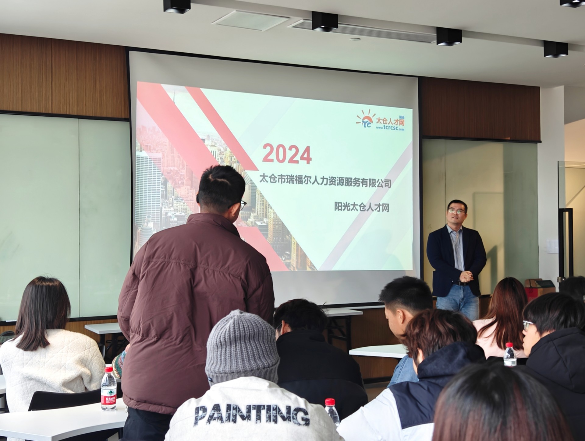 陽光太倉人才網(wǎng)助力未來精英，健雄學院學子深入探訪交流